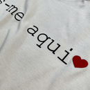 T-Shirt Infantil Off White Eis-me Aqui