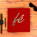 Camiseta Masculina Vermelha Fé Manuscrito Dourado