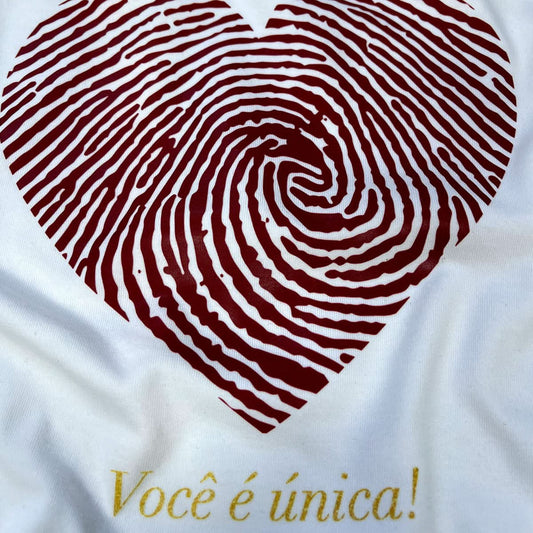 Camiseta Feminina Off White Coração Digital Você É Única