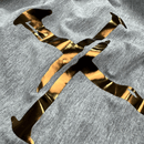 Camiseta Masculina Cinza Cruz e Prego