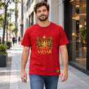 Camiseta Masculina Vermelha Nasceu para nos salvar — Ambientada 01