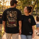 Camiseta Oversized Preta Água em vinho — Ambientada 04