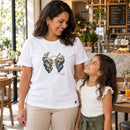 Camiseta Feminina Branca Felizes os pacificadores — Ambientada 03