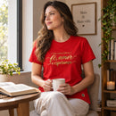 Camiseta Feminina Vermelha Que nunca faltem fé, amor e esperança — Ambientada 01