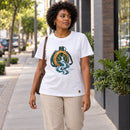 Camiseta Feminina Branca Rios de água viva — Ambientada 02