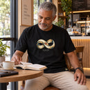Camiseta Masculina Preta Amor sem medida — Ambientada 04