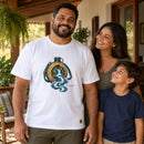 Camiseta Masculina Branca Rios de água viva — Ambientada 03