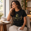 Camiseta Feminina Preta Blessed Choice — Ambientada 04