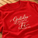 Camiseta Feminina Vermelha Gratidão pelo que foi — Zoom