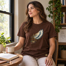 Camiseta Feminina Marrom Cristo me fez livre — Ambientada 01