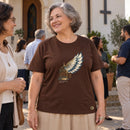 Camiseta Feminina Marrom Cristo me fez livre — Ambientada 04