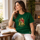 Camiseta Feminina Verde Jesus a Luz que nunca se apaga — Ambientada 01