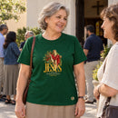 Camiseta Feminina Verde Jesus a Luz que nunca se apaga — Ambientada 04
