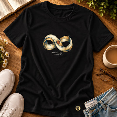 Camiseta Feminina Preta Amor sem medida — Principal 01