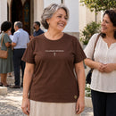 Camiseta Feminina  Marrom Tua Graça Me Basta — Ambientada 04