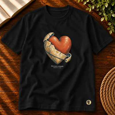 Camiseta Masculina Preta Um novo coração — Principal 01