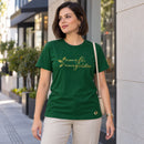 Camiseta Feminina Verde Raízes de fé, frutos de gratidão — Ambientada 02