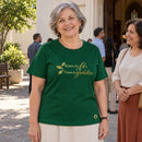 Camiseta Feminina Verde Raízes de fé, frutos de gratidão — Ambientada 04