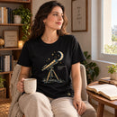 Camiseta Feminina Preta Os céus declaram Sua glória — Ambientada 01