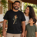 Camiseta Masculina Preta Arde, mas não se consome — Ambientada 03