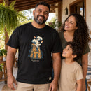 Camiseta Masculina Preta Meu fardo é leve bolsa — Ambientada 03