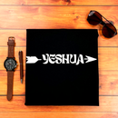 Camiseta Masculina Preta Yeshua Flecha