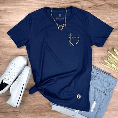 Camiseta Feminina Azul Cruz Coração Minimalista