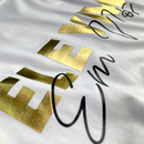 Camiseta Feminina Branca Ele vive Em Nós