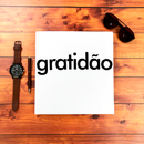 Camiseta Masculina Branca Gratidão