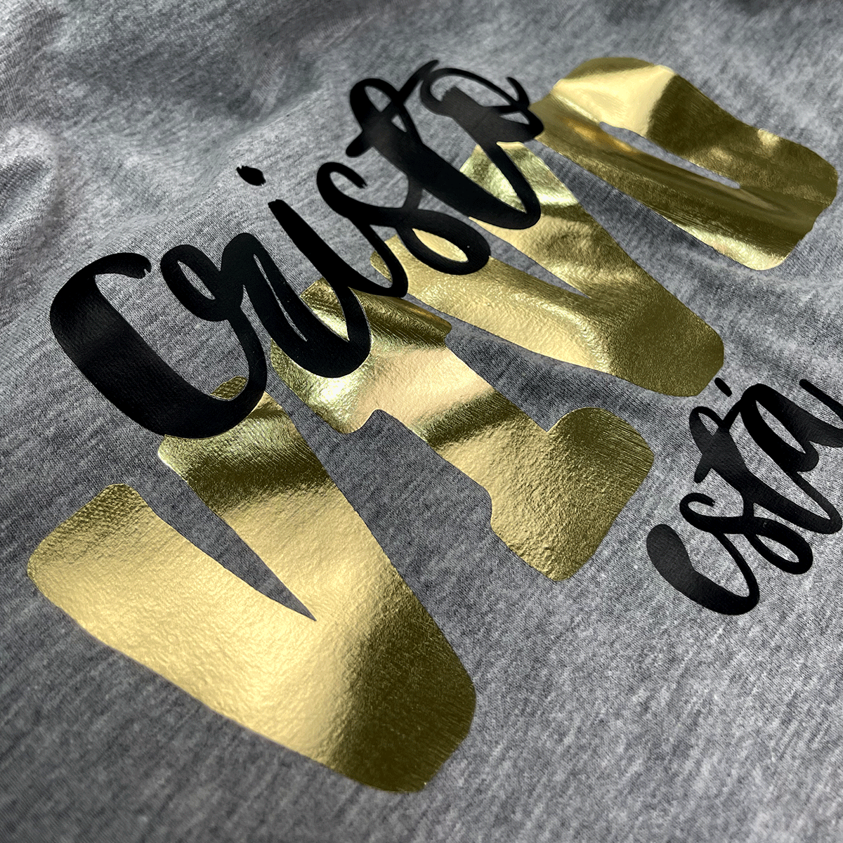Camiseta Masculina Cinza Cristo Vivo Está