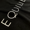 Camiseta Feminina Preta Equilibrio